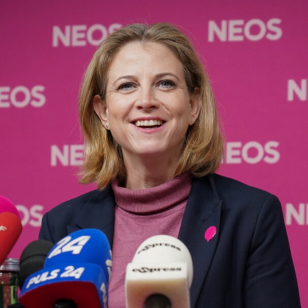 Beate Meinl-Reisinger NEOS Portraitforo