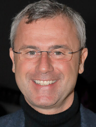 Norbert Hofer FPOe // floo.Magazin