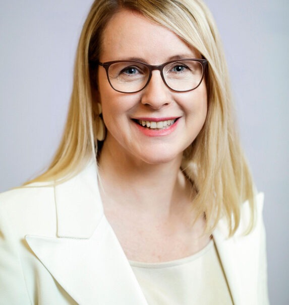 20002590 800 // floo.Magazin