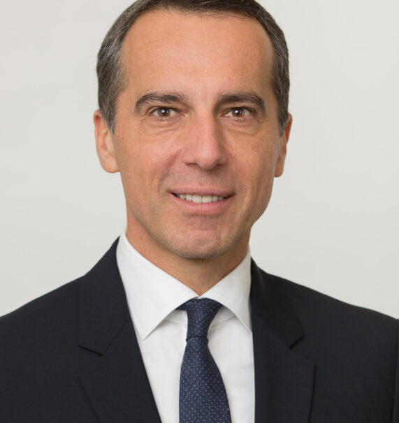 7156670 800 // floo.Magazin