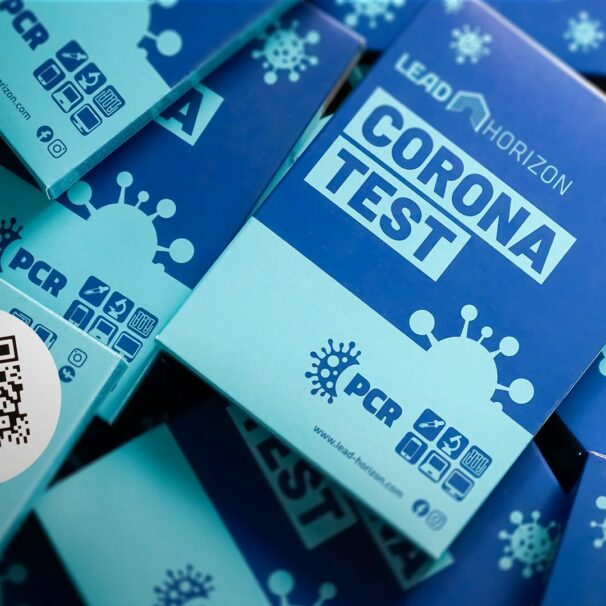 floo COVID Tests Cover 3 // floo.Magazin