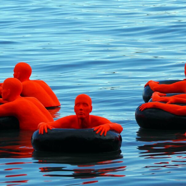 floo Gefluechtete und Wassermassen WEB Cover // floo.Magazin